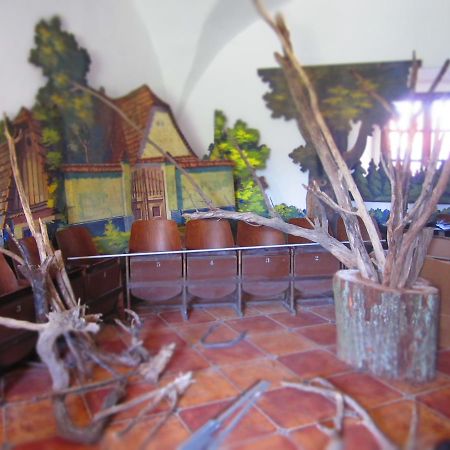 מלון Luže Holubnik Statecnych Zen Kralovych מראה חיצוני תמונה